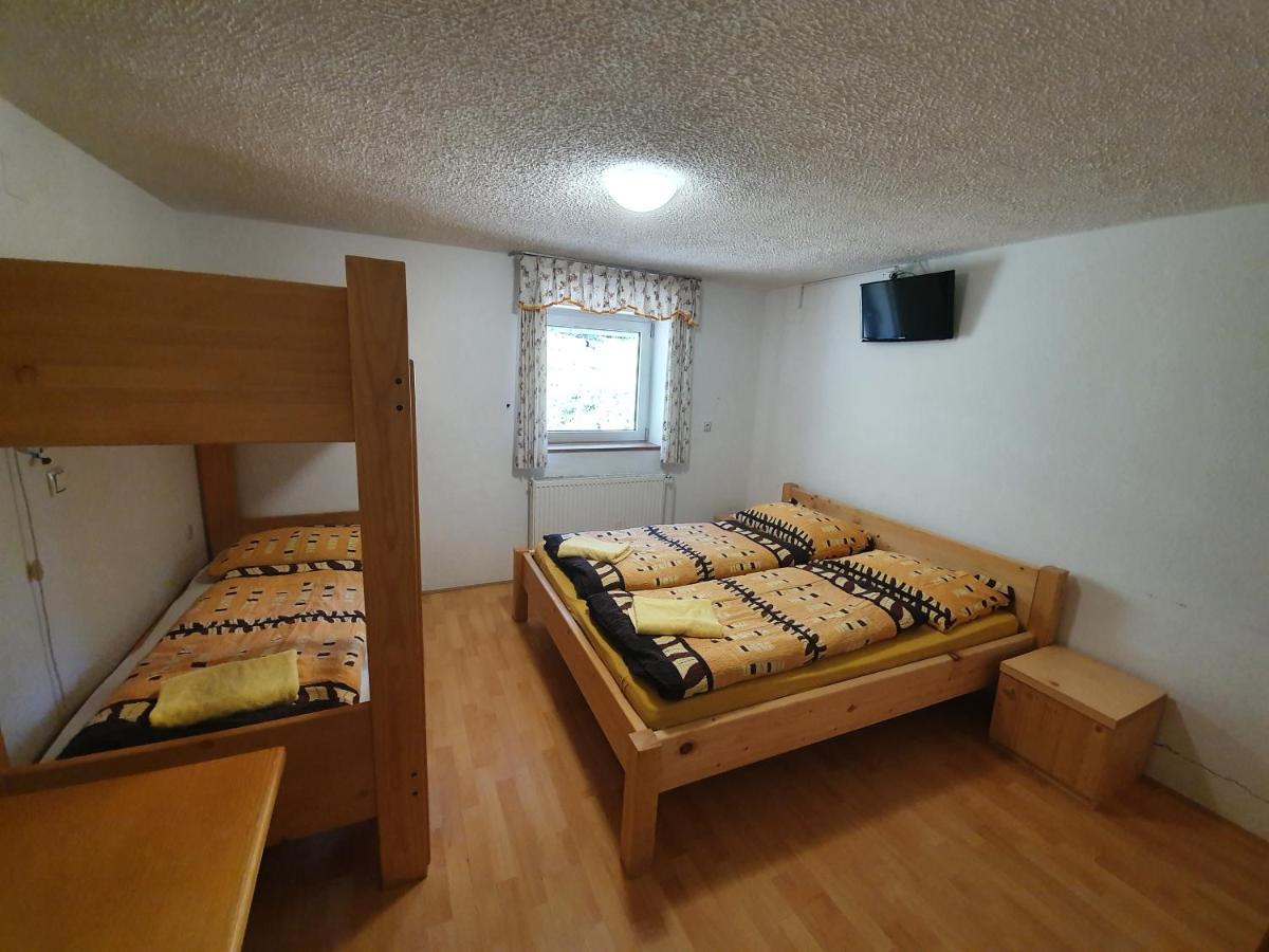 Pr' Florjan Hotel Церкле на Горенскем Екстериор снимка
